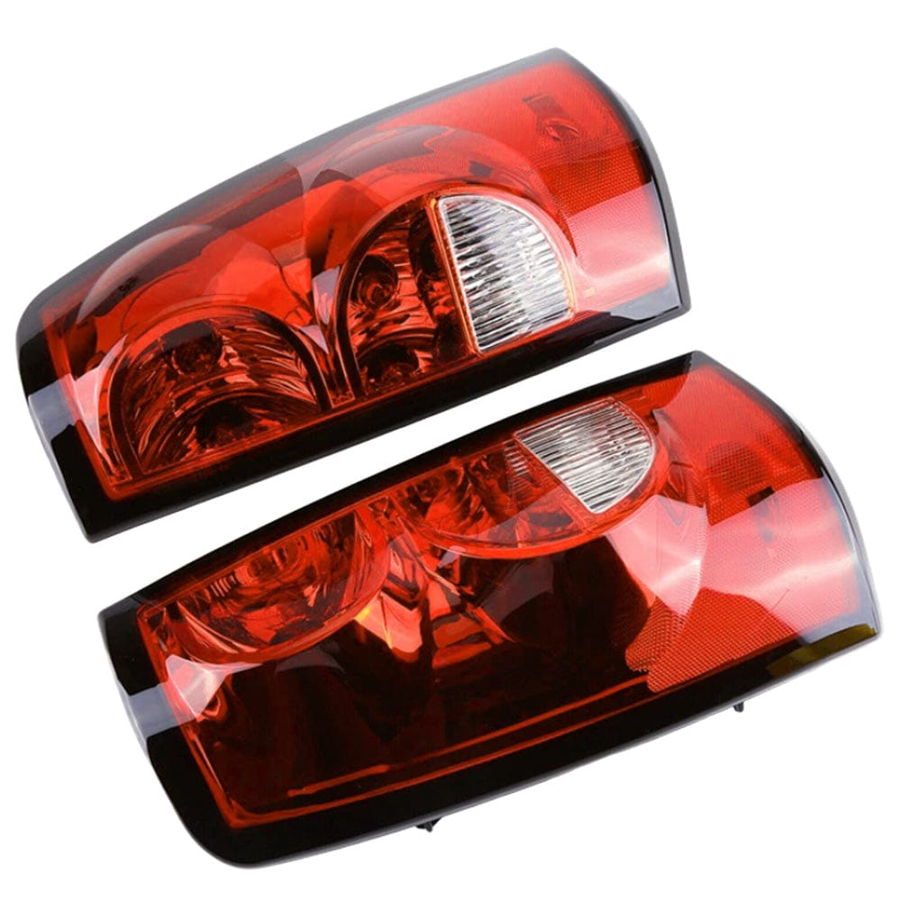 Chevy Silverado 1500 Rear Tail Light Assembly 2003–2006